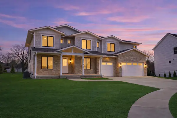 9353 Corydalis Avenue, St. John, IN 46373