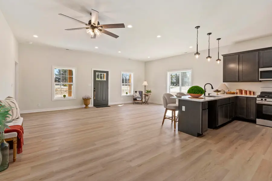 10842 N 1000 W, Demotte, IN 46310 - #2