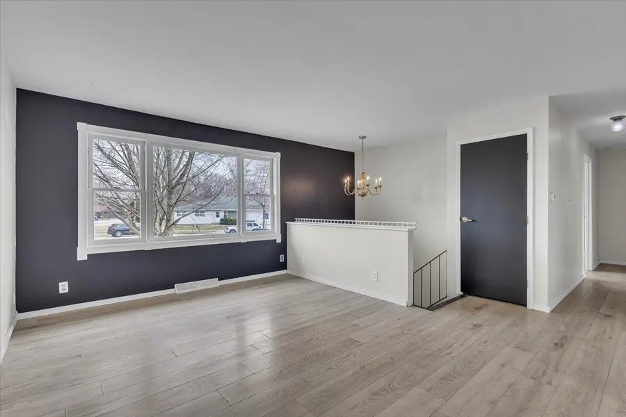 215 Glencove Drive, Michigan City, IN 46360 - #2