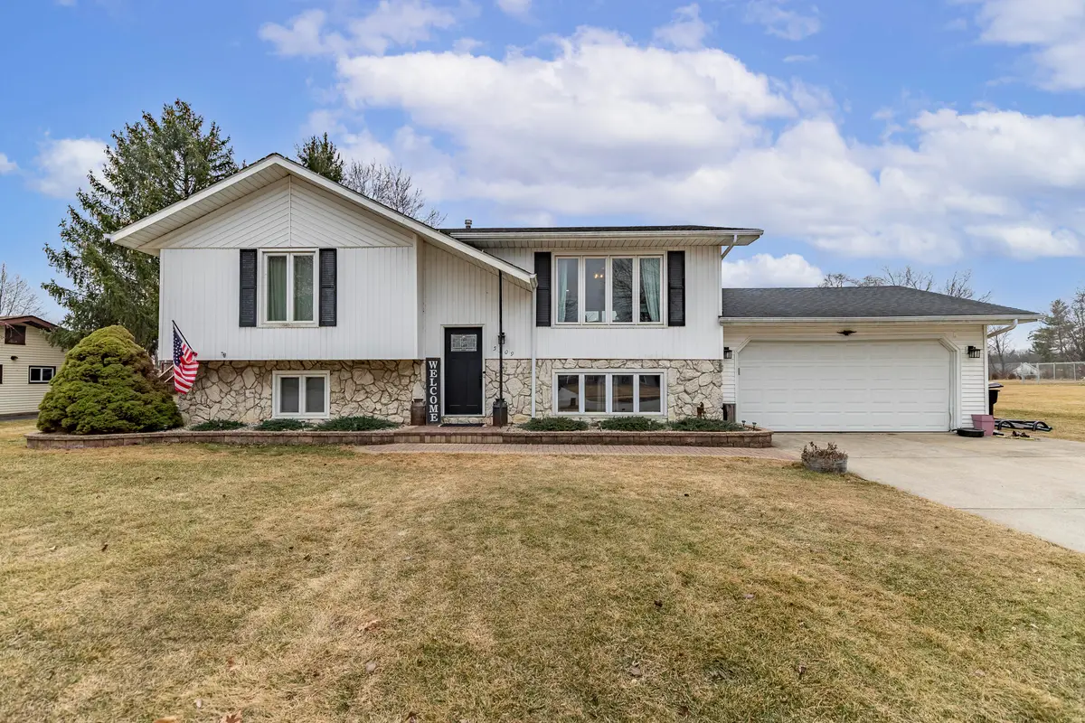 5309 W 153rd Place, Lowell, IN 46356 - #1