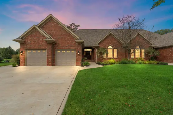 5708 Fountain View Drive, Wheatfield, IN 46392
