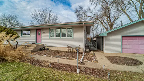 6512 Evergreen Avenue, Portage, IN 46368