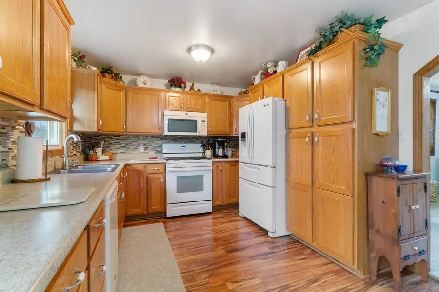 4092 Ethel Street E, Demotte, IN 46310 - #2