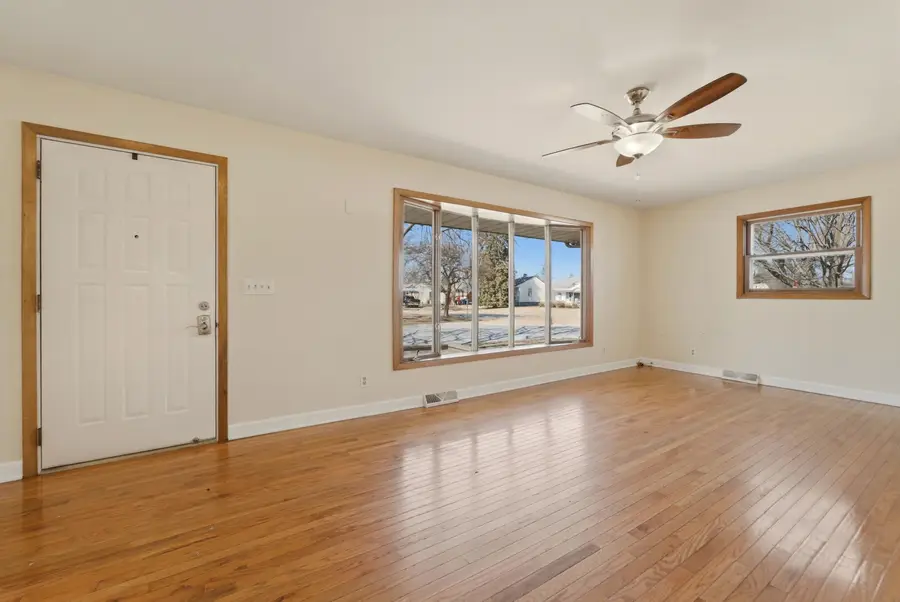 3504 Garfield Street, Highland, IN 46322 - #2