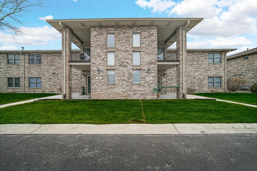 947 Oak Drive, Crown Point, IN 46307 - #2