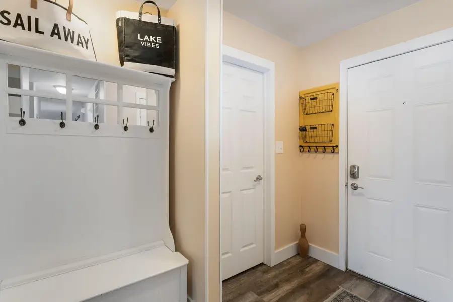 2016 Laura Lane, Chesterton, IN 46304 - #3