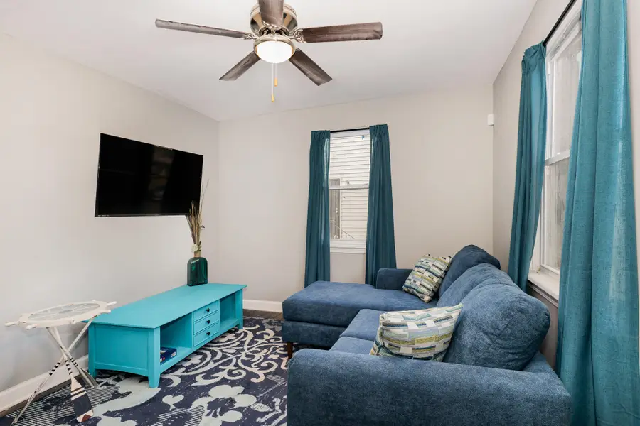 6519 E 4th Avenue, Gary, IN 46403 - #3