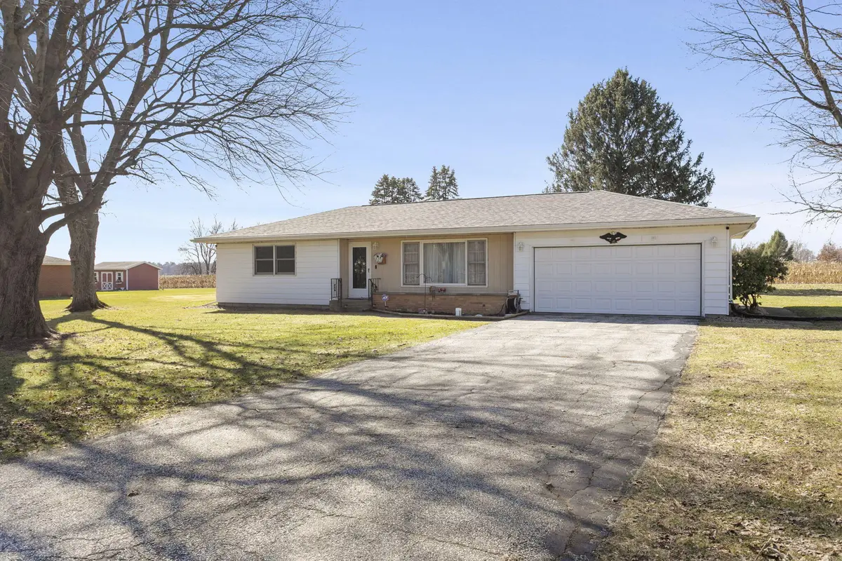 4404 N 350 E, Rolling Prairie, IN 46371 - #1