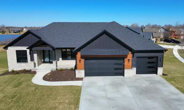 10102 Lakeview Drive, St. John, IN 46373