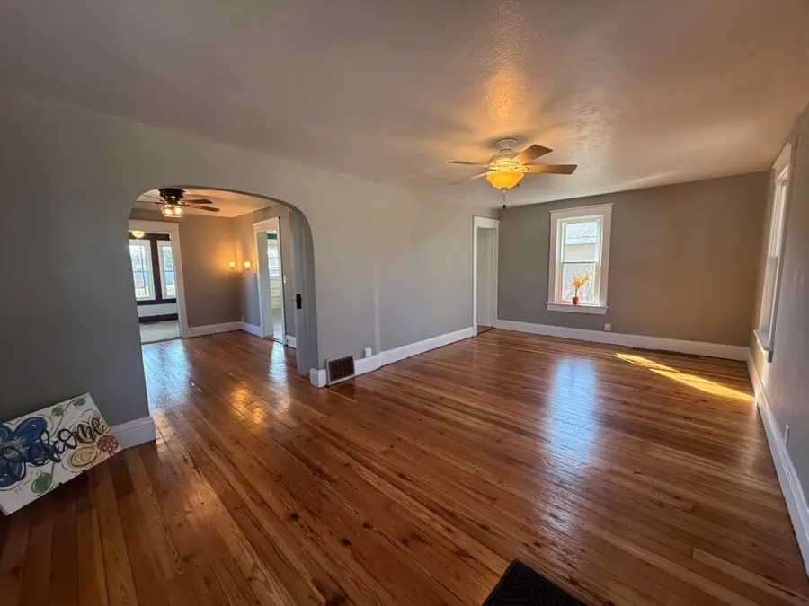 421 E Garfield Street, Michigan City, IN 46360 - #3