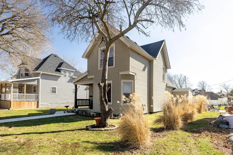 103 W Lincoln Street, Kentland, IN 47951 - #3