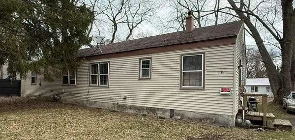 809 Kingsporte Avenue, La Porte, IN 46350