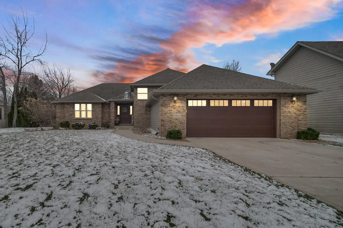 10621 Erie Drive E, Crown Point, IN 46307 - #1