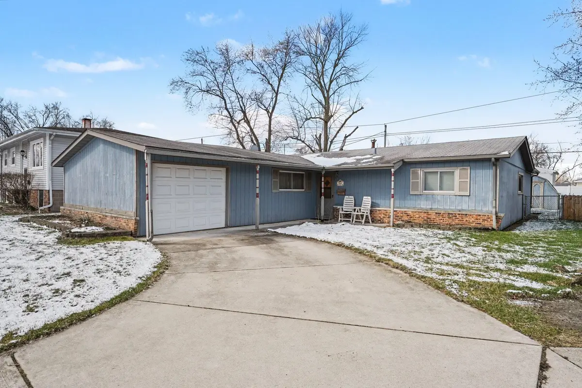 736 N Glenwood Avenue, Griffith, IN 46319 - #1