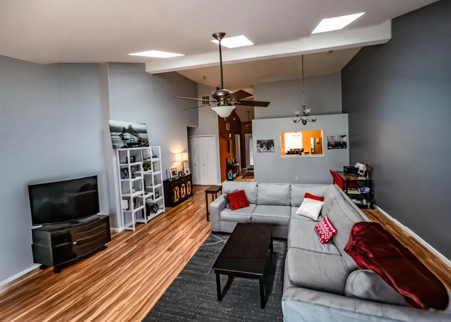 130 Polly Lane, Hobart, IN 46342 - #3