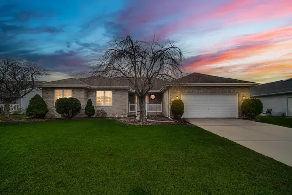 192 Summerhill Drive, Dyer, IN 46311