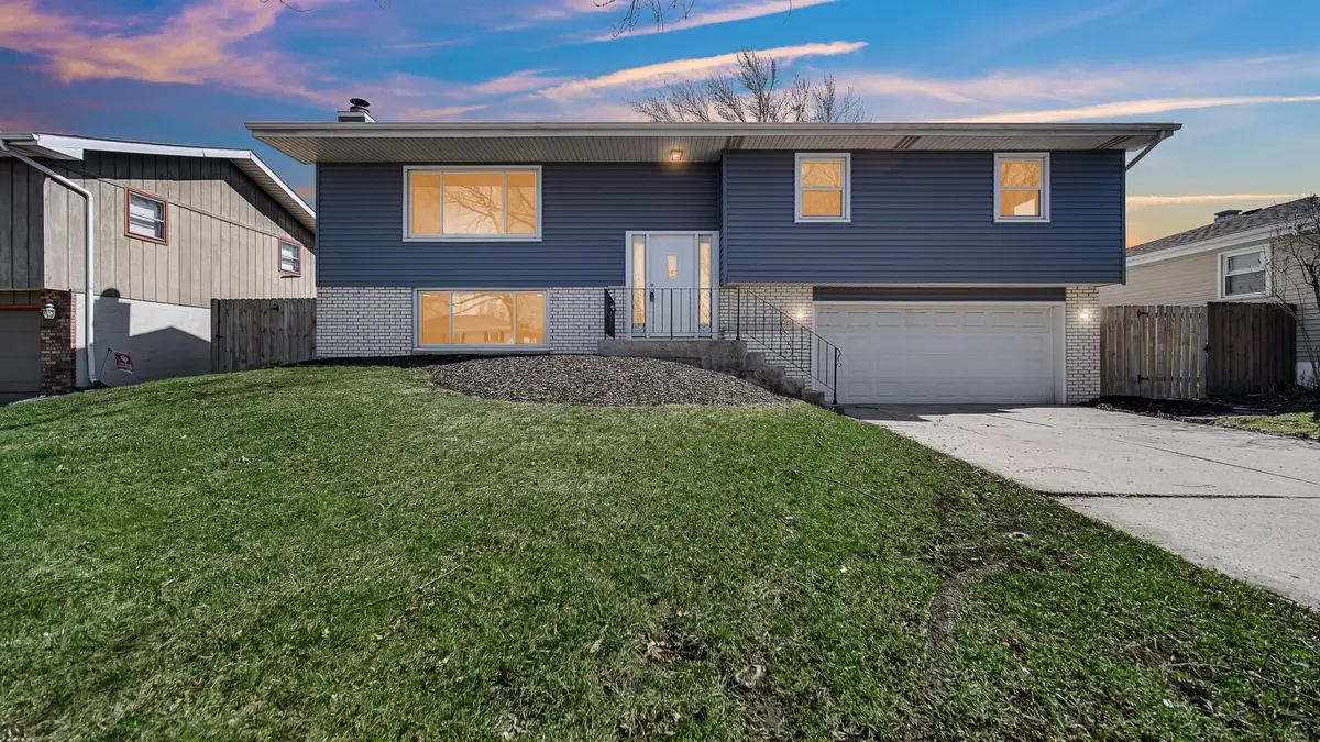 835 Tyler Avenue, Dyer, IN 46311 - #1