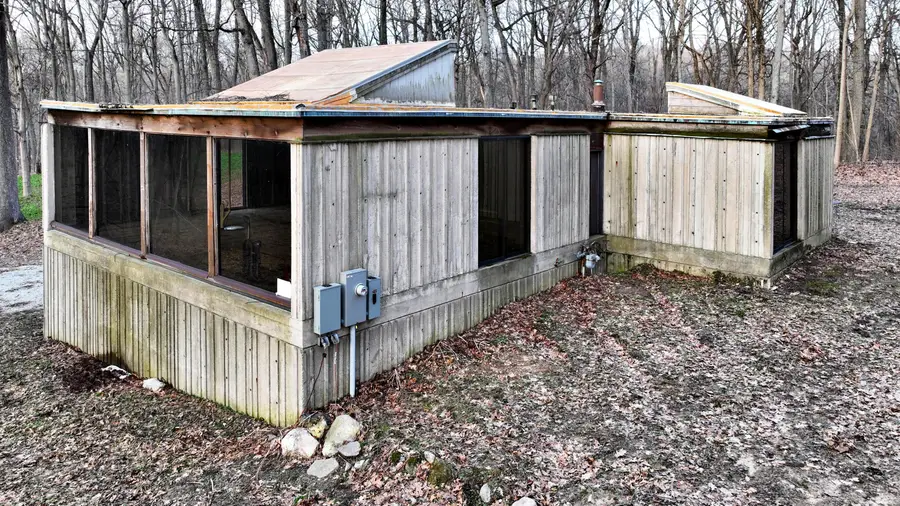 370 E Us Highway 6, Valparaiso, IN 46383 - #3