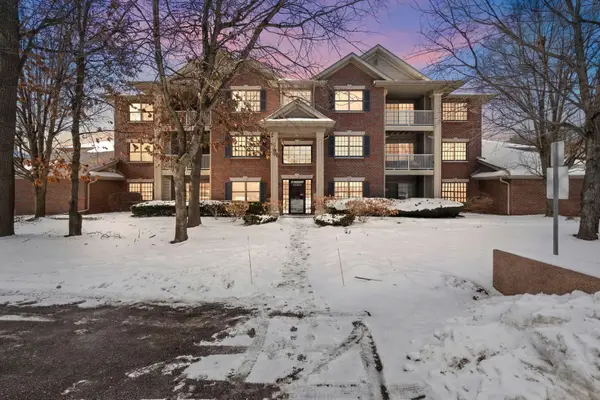 10404 White Oak Lane #2a, Munster, IN 46321