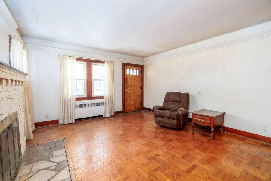 710 N 2nd Street, Kentland, IN 47951 - #3