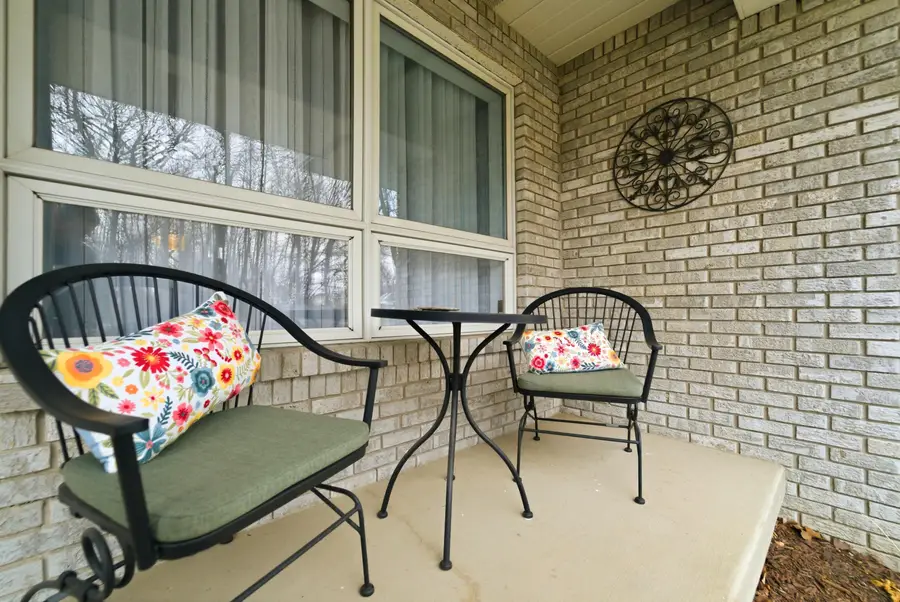 2210 E 9th Place, Hobart, IN 46342 - #3