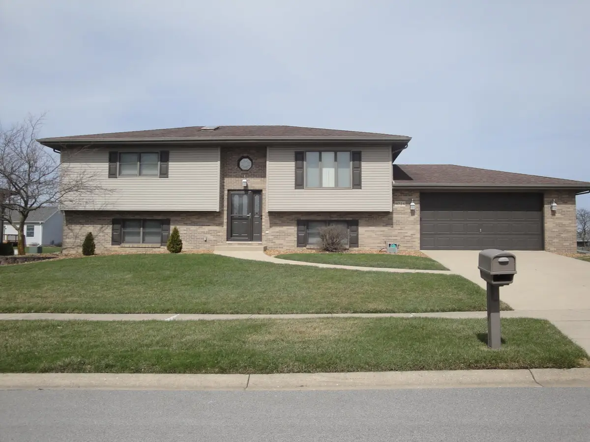 11724 S Magoun Drive, Saint John, IN 46373 - #1