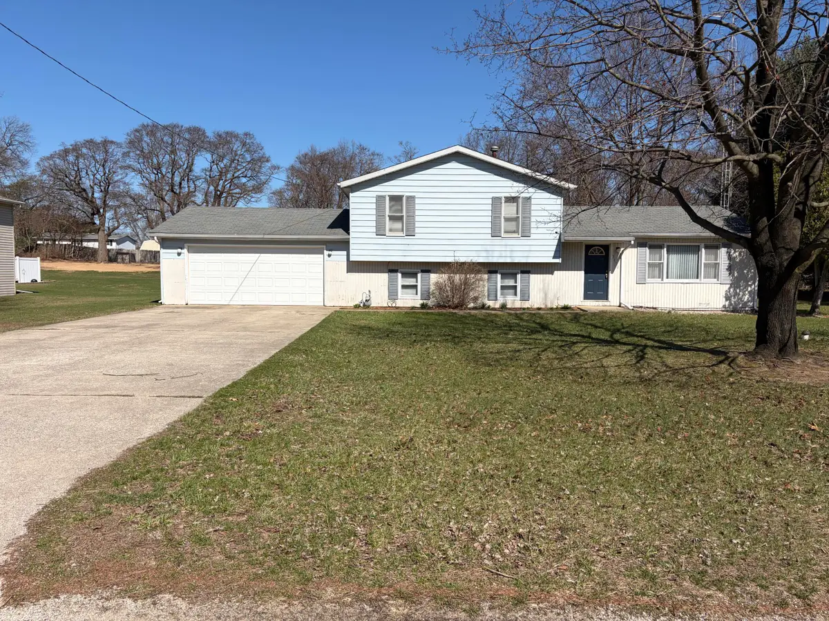 3430 E South Country Lane, Knox, IN 46534 - #1