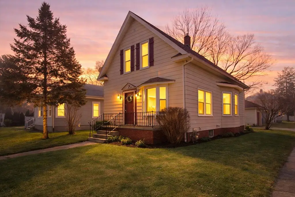 302 Bond Street, La Porte, IN 46350 - #1