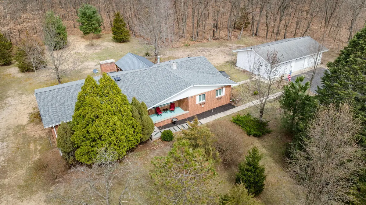 7200 E 150 N, Knox, IN 46534 - #1