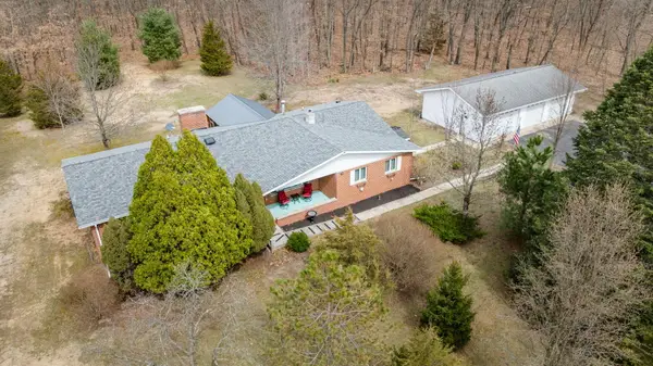 7200 E 150 N, Knox, IN 46534