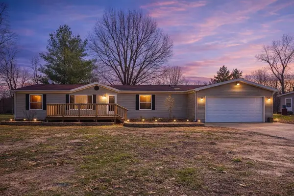 11327 N 550 E #7, DeMotte, IN 46310