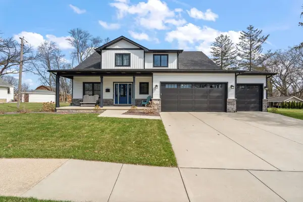 512 W Joliet Street, Crown Point, IN 46307