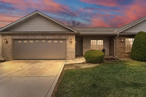 901 Veterans Lane, Crown Point, IN 46307