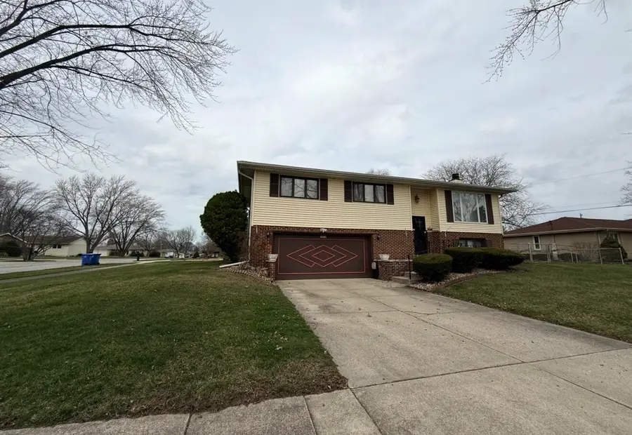 1810 W 95th Court, Crown Point, IN 46307 - #2