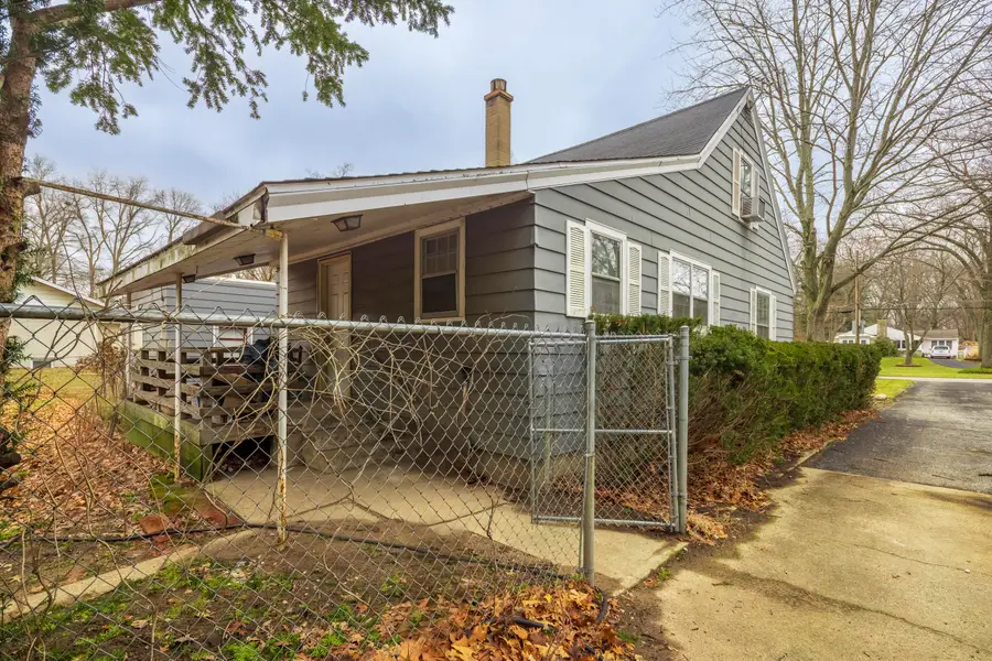 310 Edgemoor Drive, Trail Creek, IN 46360 - #2