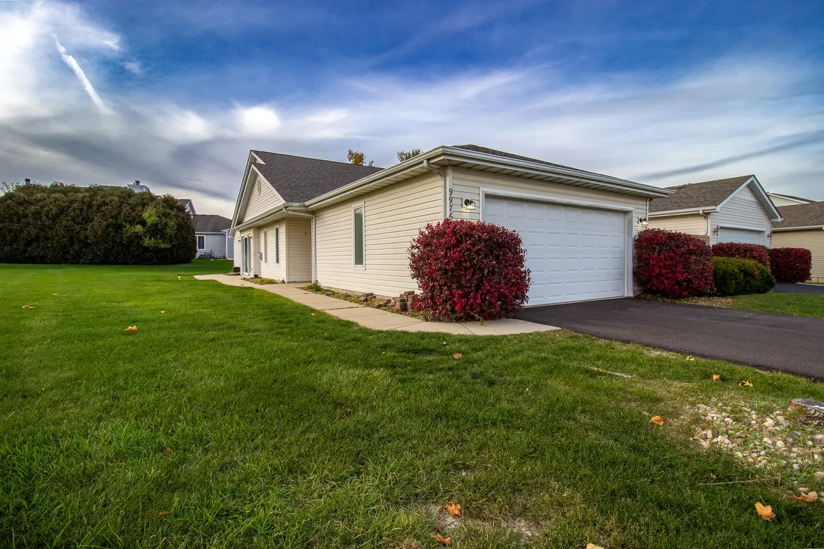 9976 Pheasant Lane, Saint John, IN 46373 - #1