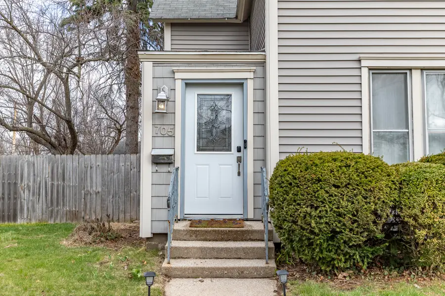 705 Institute Street, Valparaiso, IN 46383 - #2