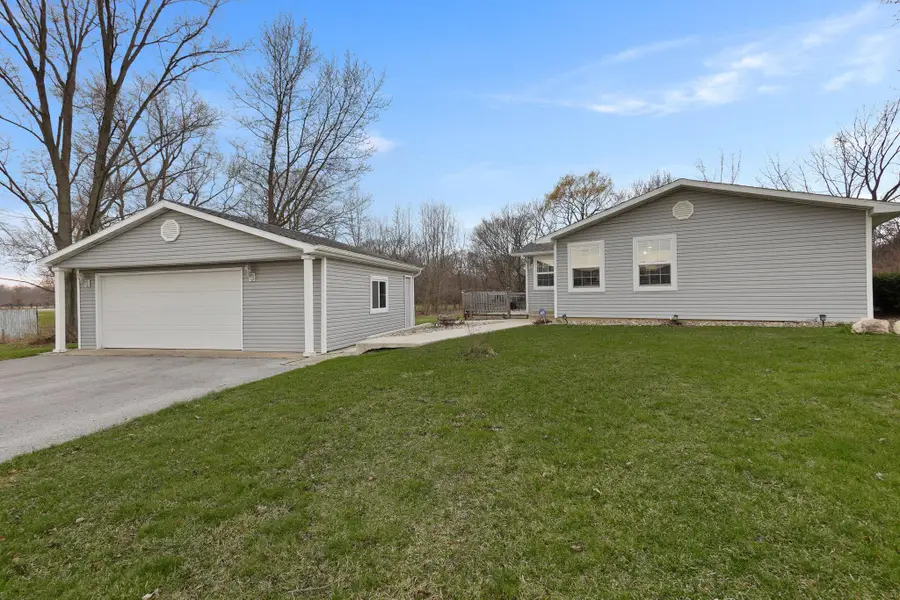 252 N 750 W, Valparaiso, IN 46385 - #2