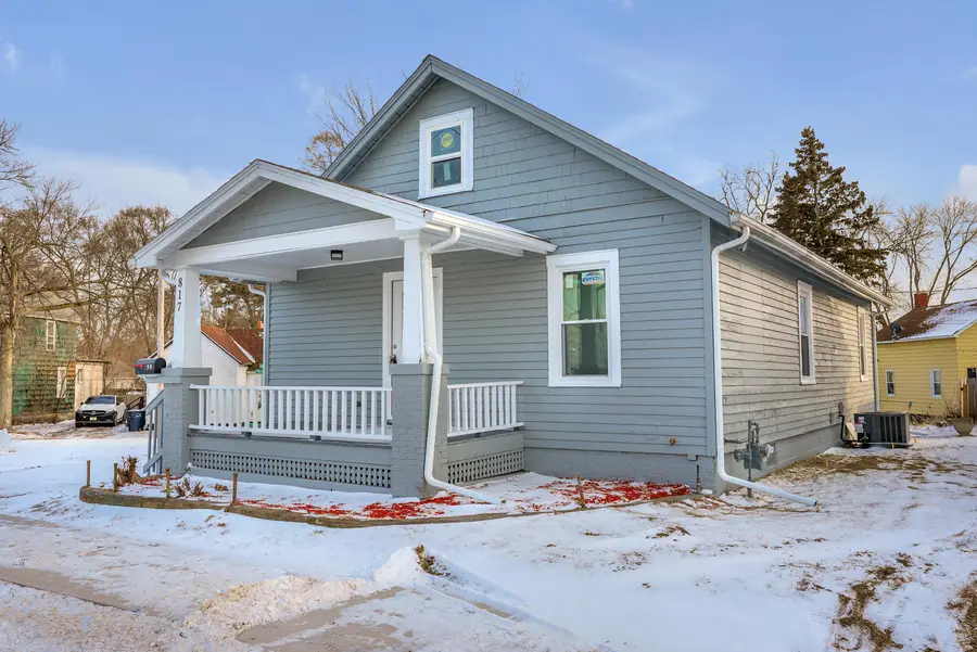 817 E 11th Street, Michigan City, IN 46360 - #3