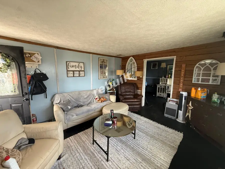 14380 W Walnut Street, Deputy, IN 47230 - #3