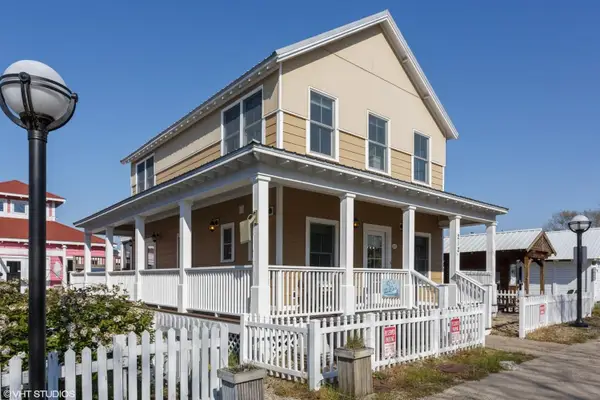 212 Beachwalk Lane, Michigan City, IN 46360