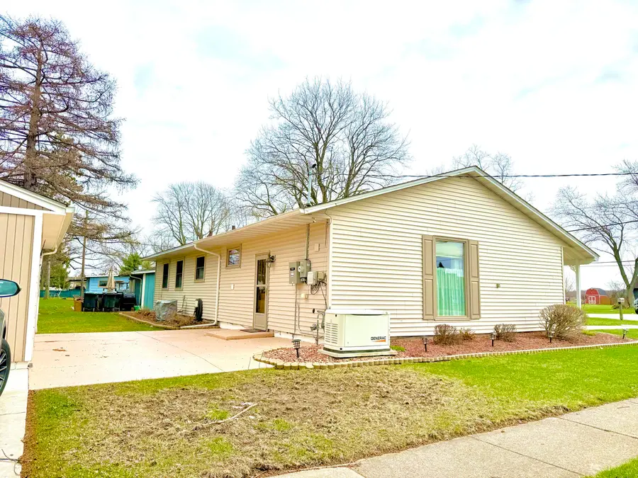 2400 E Cleveland Avenue, Hobart, IN 46342 - #3