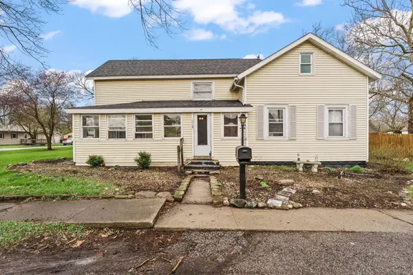 204 S 1st Street, Kentland, IN 47951