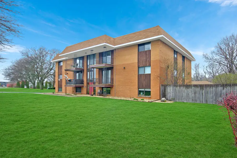 716 Moraine Trace #3, Schererville, IN 46375 - #2