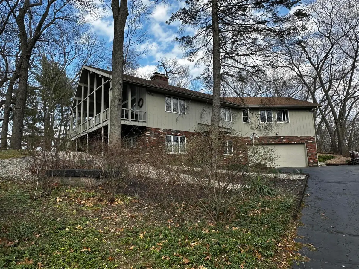 3 S Shore Avenue, Beverly Shores, IN 46301 - #1