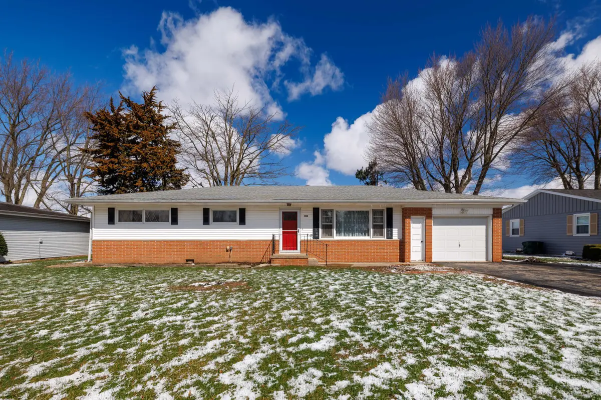 302 E Holley Drive, Kentland, IN 47951 - #1