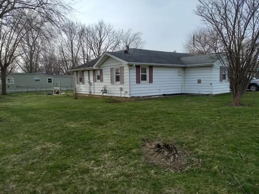 227 S Benton Street, Millersburg, IN 46543 - #3