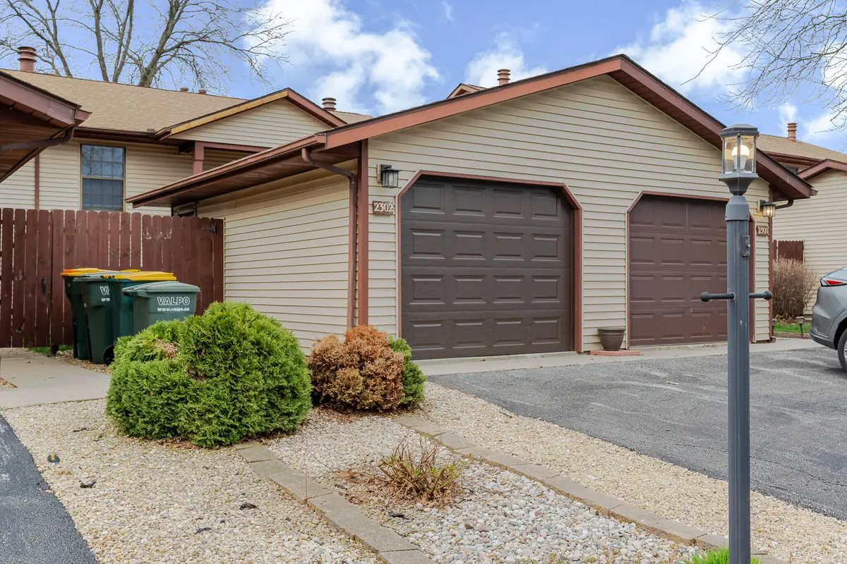 2302 Yorktowne Drive, Valparaiso, IN 46383 - #1