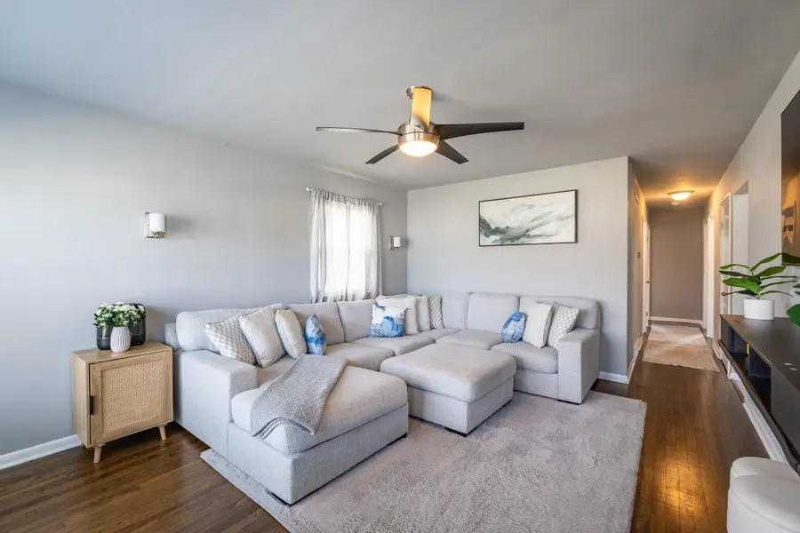 6427 Tennessee Avenue, Hammond, IN 46323 - #3