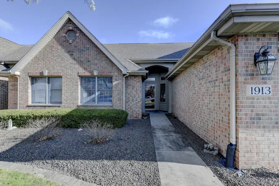 1913 Windfield Drive, Munster, IN 46321 - #2